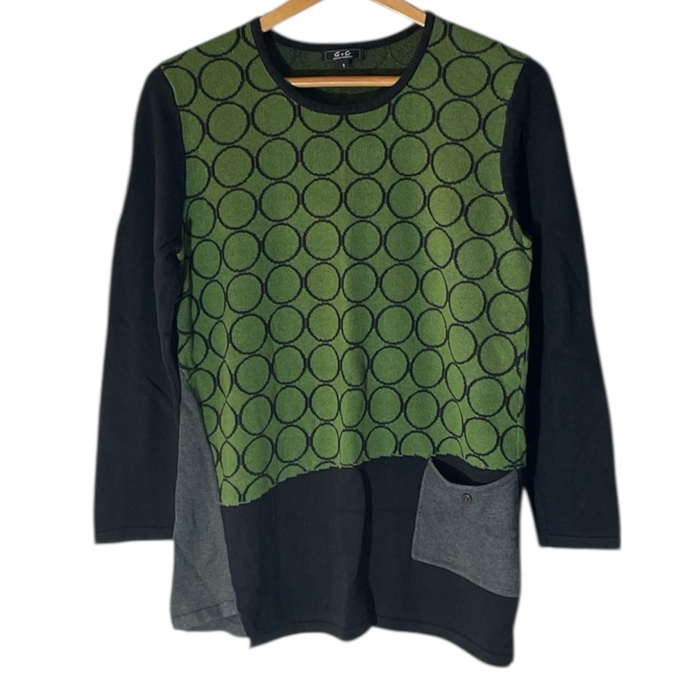 Y5- green black green sweater G&C small sm s
